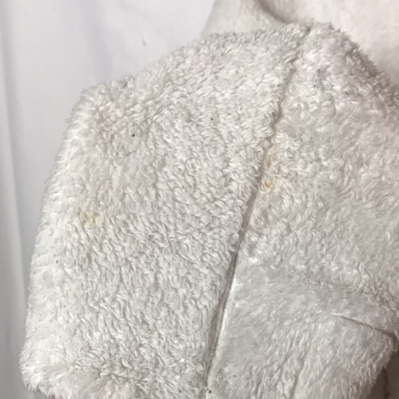 White Northface Osito Jacket - Picture 7 of 8